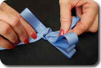How to Tie a Bow With Ribbon Dior Style Step 3